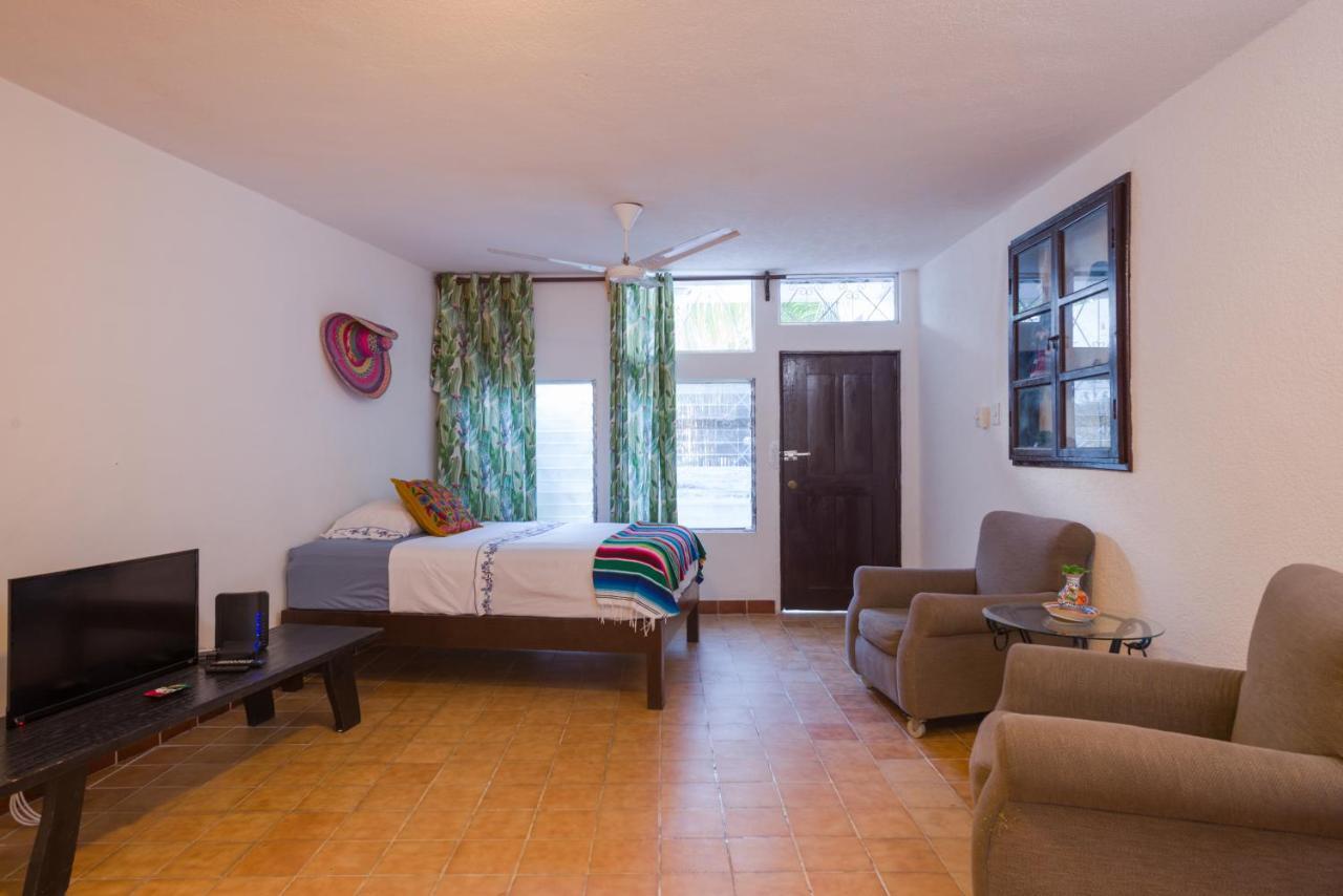 Casa Tropical Hotel Cancun Exterior photo
